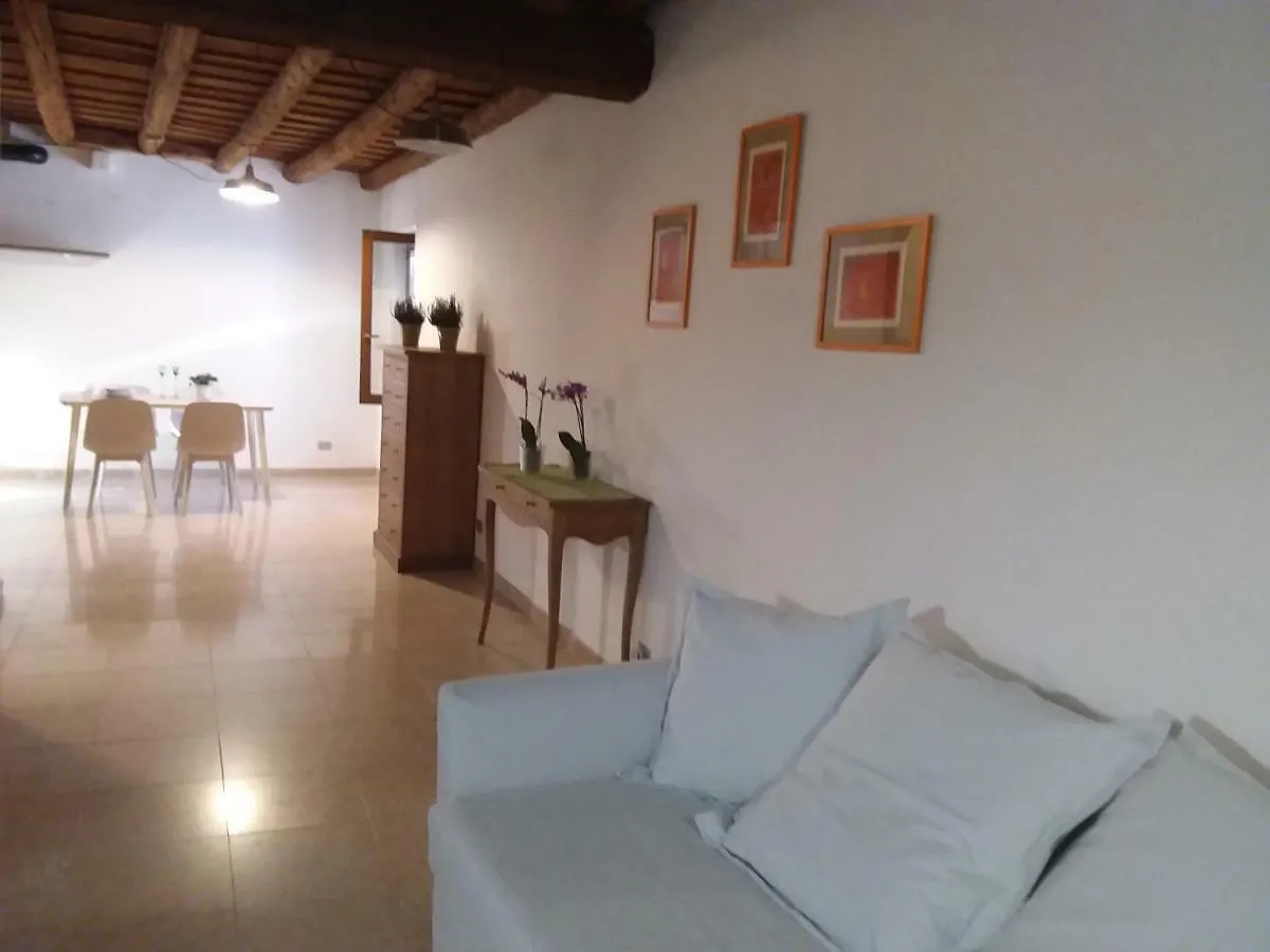 Casa Mellis Verona 0*,